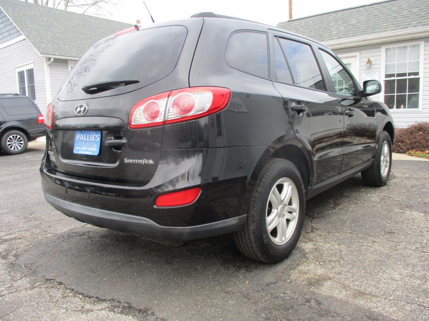 2010 BLACK Hyundai Santa Fe (5NMSG3ABXAH) , AUTOMATIC transmission, located at 540a Delsea Drive, Sewell, NJ, 08080, (856) 589-6888, 39.752560, -75.111206 - Photo#6